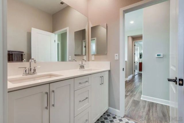 1933 Pascal Ct, Escondido, CA 92026