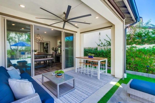 1933 Pascal Ct, Escondido, CA 92026