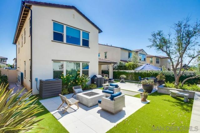 1933 Pascal Ct, Escondido, CA 92026