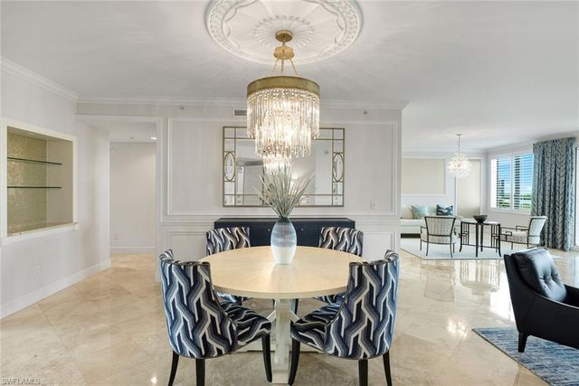 275 Indies WAY 503, Naples, FL 34110