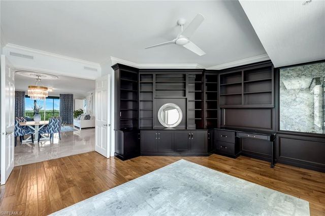 275 Indies WAY 503, Naples, FL 34110