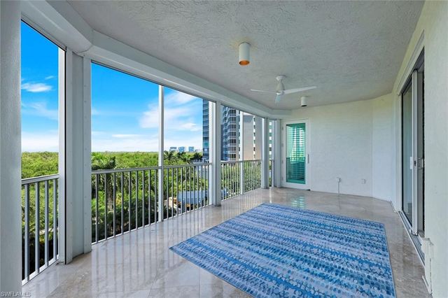 275 Indies WAY 503, Naples, FL 34110