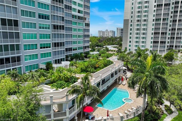 275 Indies WAY 503, Naples, FL 34110