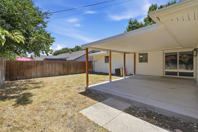 5301 Rutland Avenue, Fort Worth, TX 76133