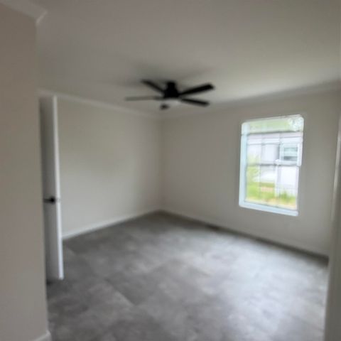 19 WEST Lane, Rochester, NH 03867
