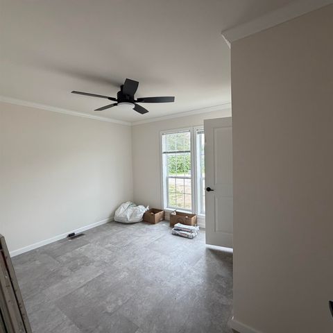 19 WEST Lane, Rochester, NH 03867