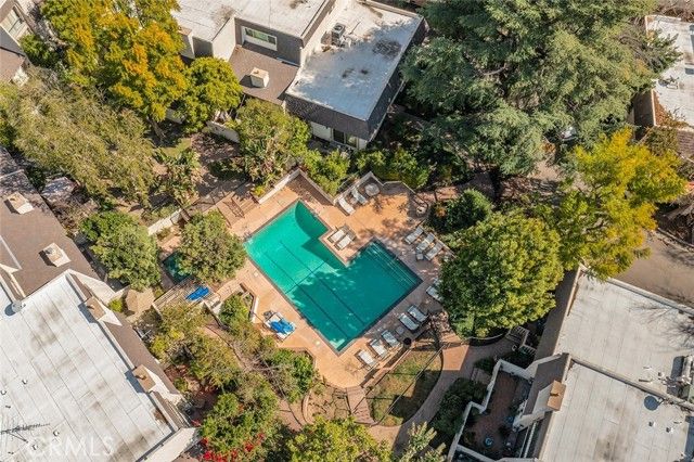 6121 Shoup Avenue 23, Woodland Hills (los Angeles), CA 91367