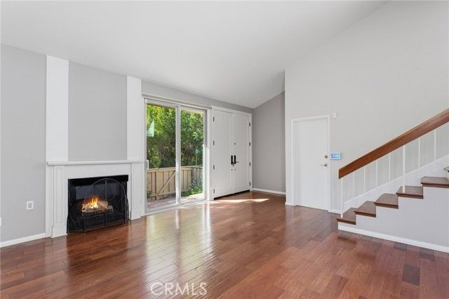 6121 Shoup Avenue 23, Woodland Hills (los Angeles), CA 91367