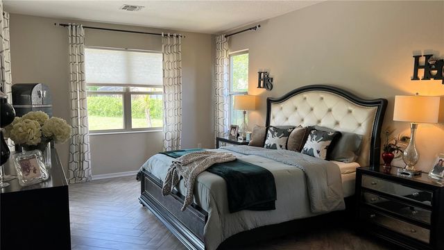 714 RIVIERA BELLA DRIVE, Debary, FL 32713