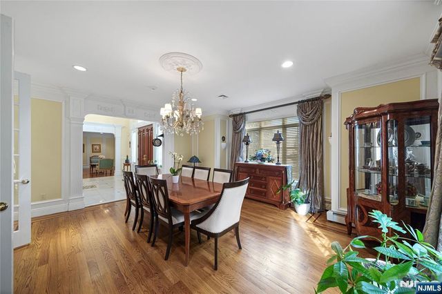 21 Priscilla Lane, Englewood Cliffs, NJ 07632