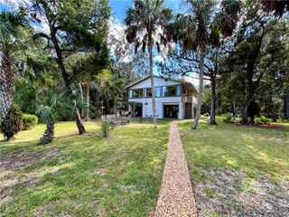 11163 W Bougainvillea Court, Homosassa, FL 34448