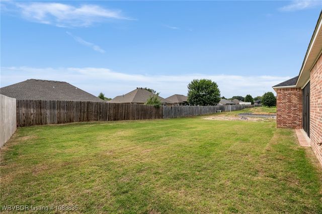 815 Avondale Drive, Alma, AR 72921