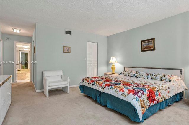 1865 S Ocean Dr 4C, Hallandale Beach, FL 33009