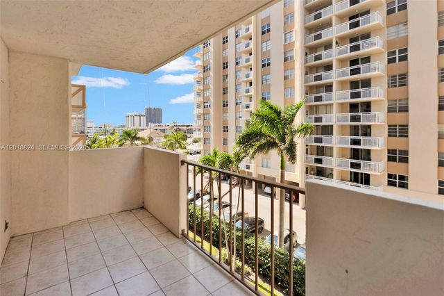 1865 S Ocean Dr 4C, Hallandale Beach, FL 33009