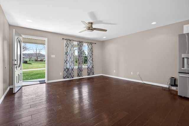 435 Heather Dr, Sparta, TN 38583