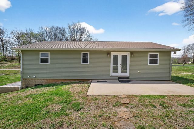435 Heather Dr, Sparta, TN 38583