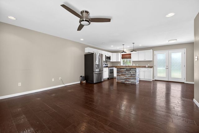 435 Heather Dr, Sparta, TN 38583