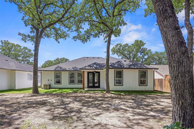 11308 Cedar Drive, Mabank, TX 75156