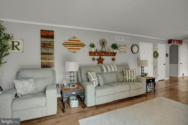 11086 WELSH RUN ROAD, Greencastle, PA 17225