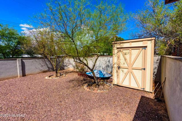 5225 E 5th Street, Tucson, AZ 85711