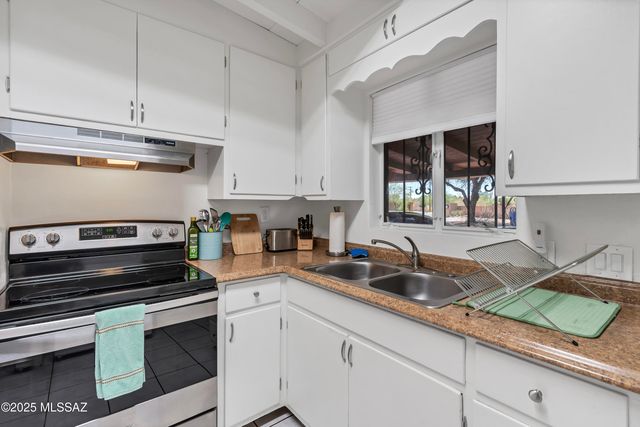 5225 E 5th Street, Tucson, AZ 85711