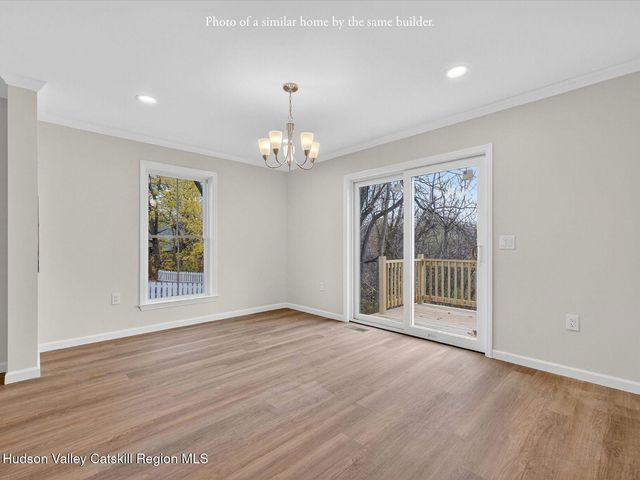 27 Teetsel Street, Saugerties, NY 12477