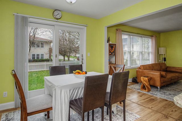 2755 Somerset Drive, Ames, IA 50010