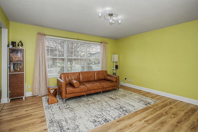 2755 Somerset Drive, Ames, IA 50010