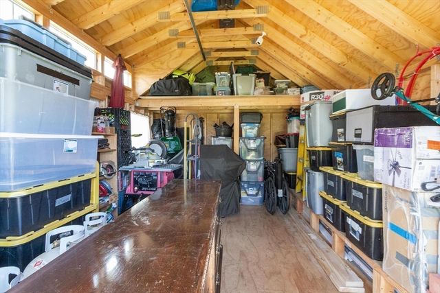 28 Lakewood St, Worcester, MA 01603