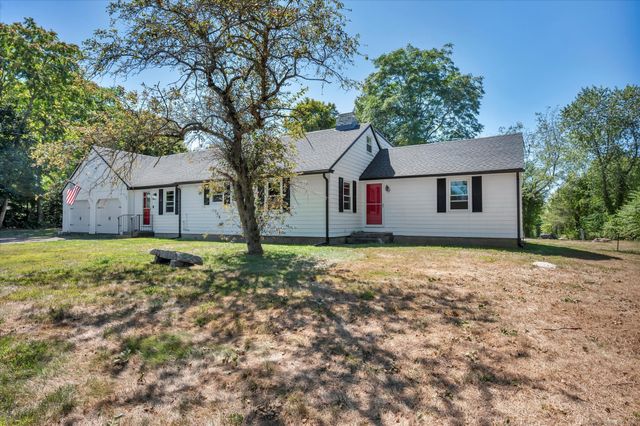 209 Hog Hill Road, East Hampton, CT 06424