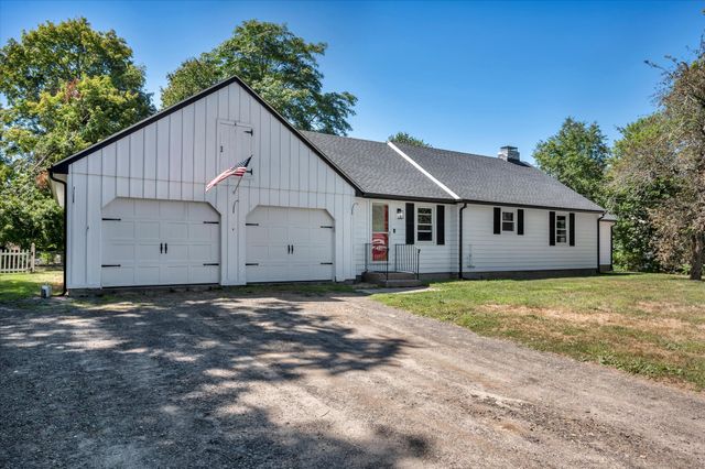 209 Hog Hill Road, East Hampton, CT 06424