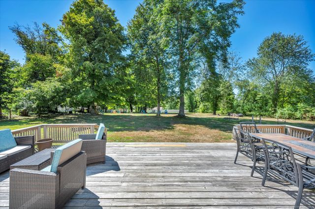 209 Hog Hill Road, East Hampton, CT 06424
