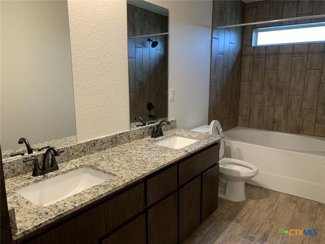 2412 Alterman Drive B, Temple, TX 76504