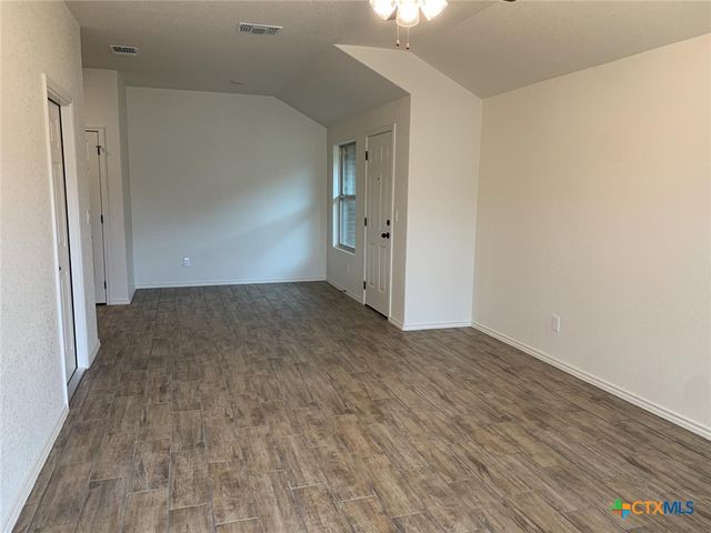 2412 Alterman Drive B, Temple, TX 76504