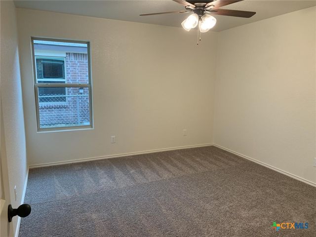 2412 Alterman Drive B, Temple, TX 76504