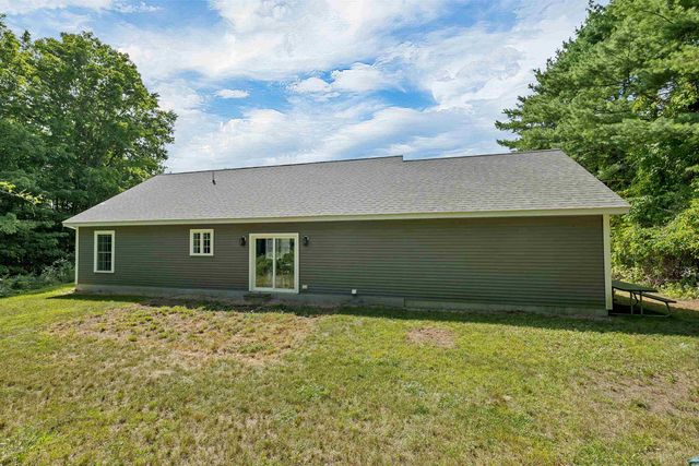 562 Pickering Road, Rochester, NH 03867