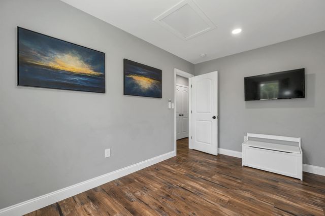 562 Pickering Road, Rochester, NH 03867
