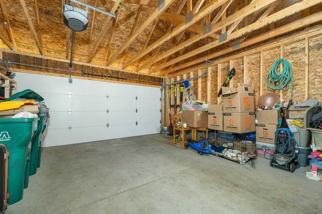 562 Pickering Road, Rochester, NH 03867