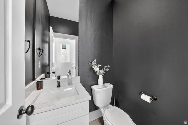 11048 S LAKE RUN RD, South Jordan, UT 84009