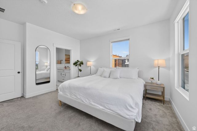 11048 S LAKE RUN RD, South Jordan, UT 84009