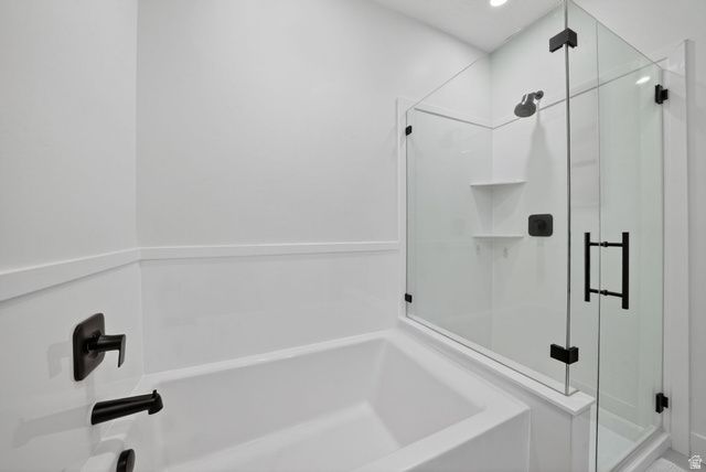 11048 S LAKE RUN RD, South Jordan, UT 84009