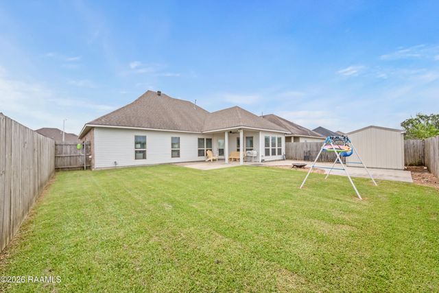 102 Agrarian Avenue, Rayne, LA 70578