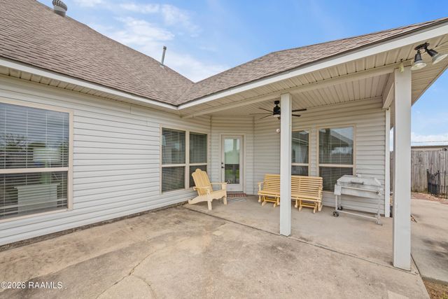 102 Agrarian Avenue, Rayne, LA 70578