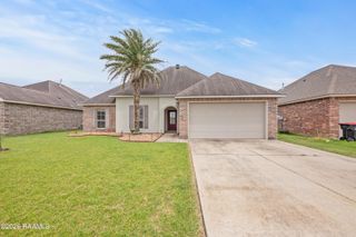102 Agrarian Avenue, Rayne, LA 70578