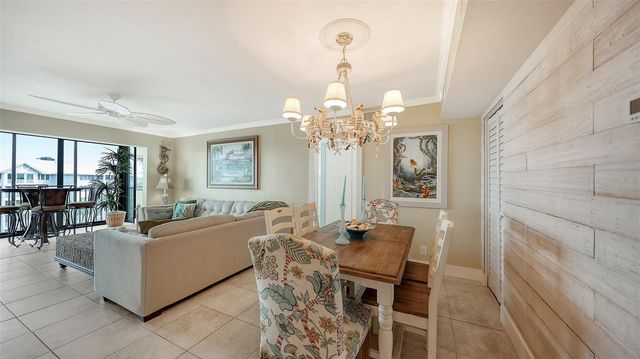 5855 MIDNIGHT PASS ROAD 510, Sarasota, FL 34242