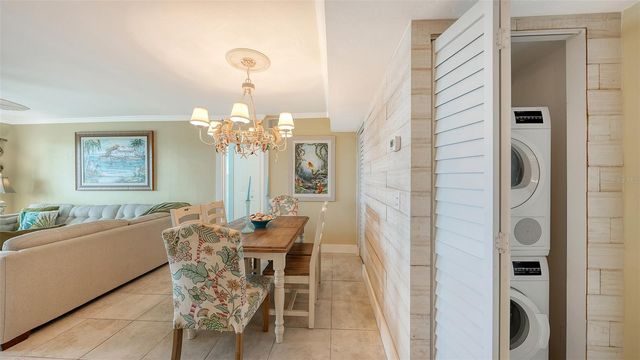 5855 MIDNIGHT PASS ROAD 510, Sarasota, FL 34242