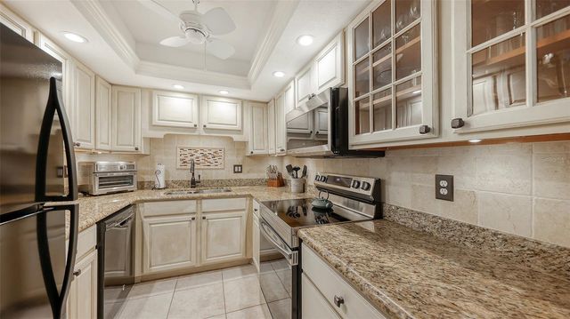 5855 MIDNIGHT PASS ROAD 510, Sarasota, FL 34242
