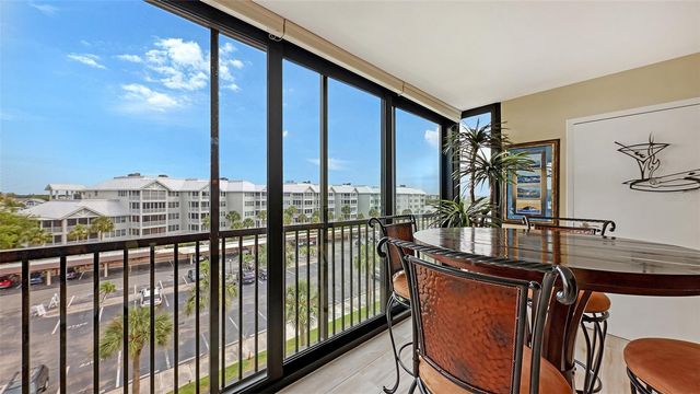 5855 MIDNIGHT PASS ROAD 510, Sarasota, FL 34242