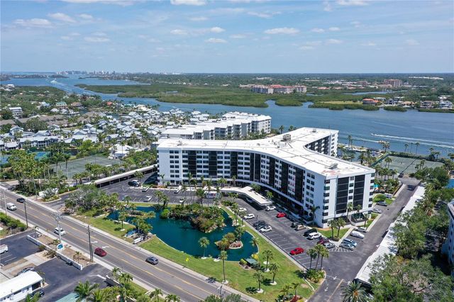 5855 MIDNIGHT PASS ROAD 510, Sarasota, FL 34242