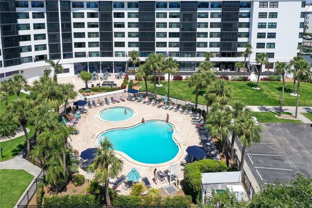 5855 MIDNIGHT PASS ROAD 510, Sarasota, FL 34242